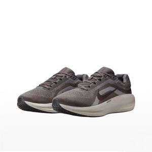 Brand New Nike Winflo 11 “Cave Stone”Men’s Running Shoes FJ9509 200